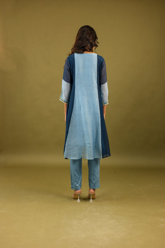 Elegance Bloomed – Hand Embroidered Mul Chanderi Suit Set for Women