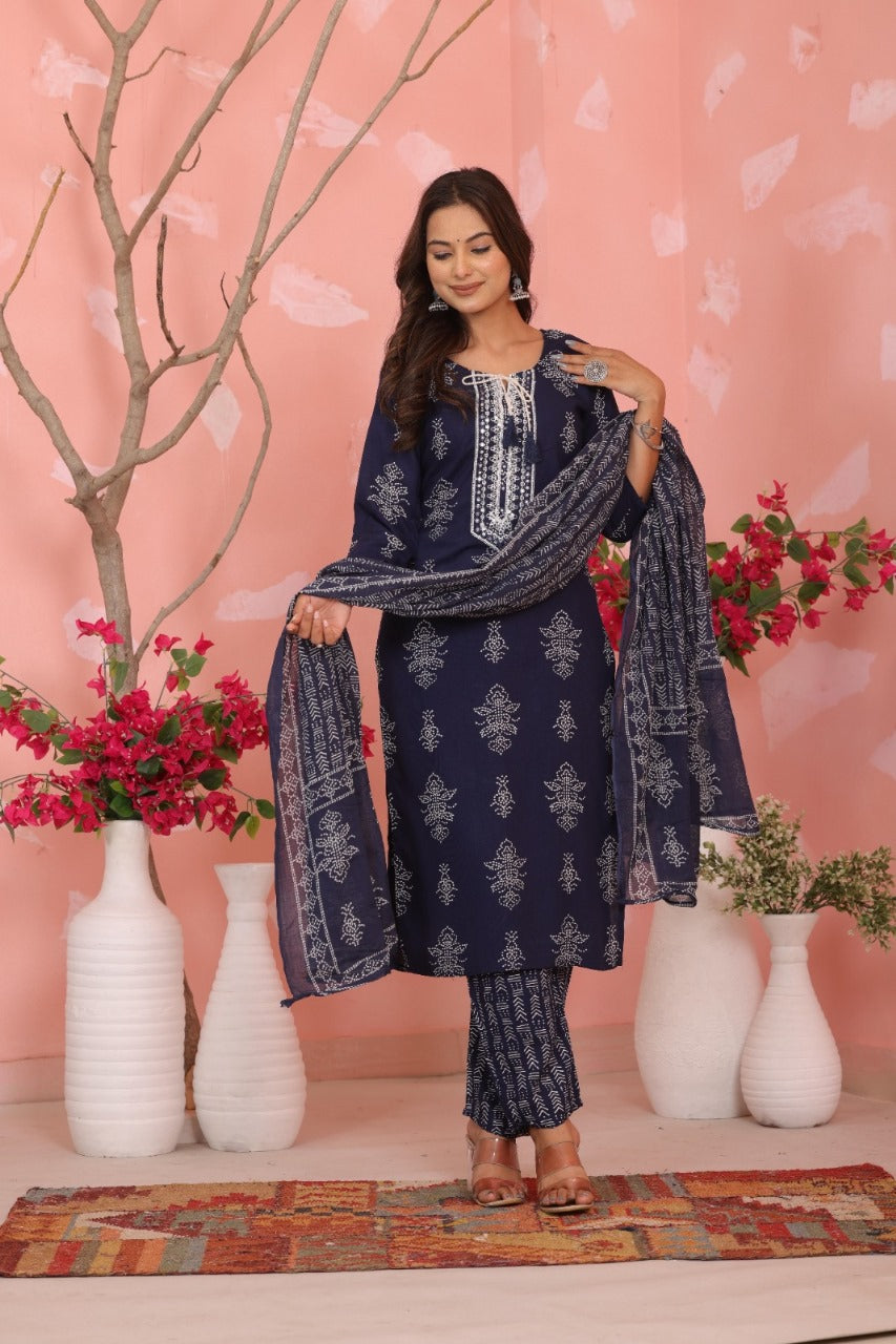 Elegant Pure Cotton Dress Set with Dupatta & Pant โ Breathable & Stylish (Black)