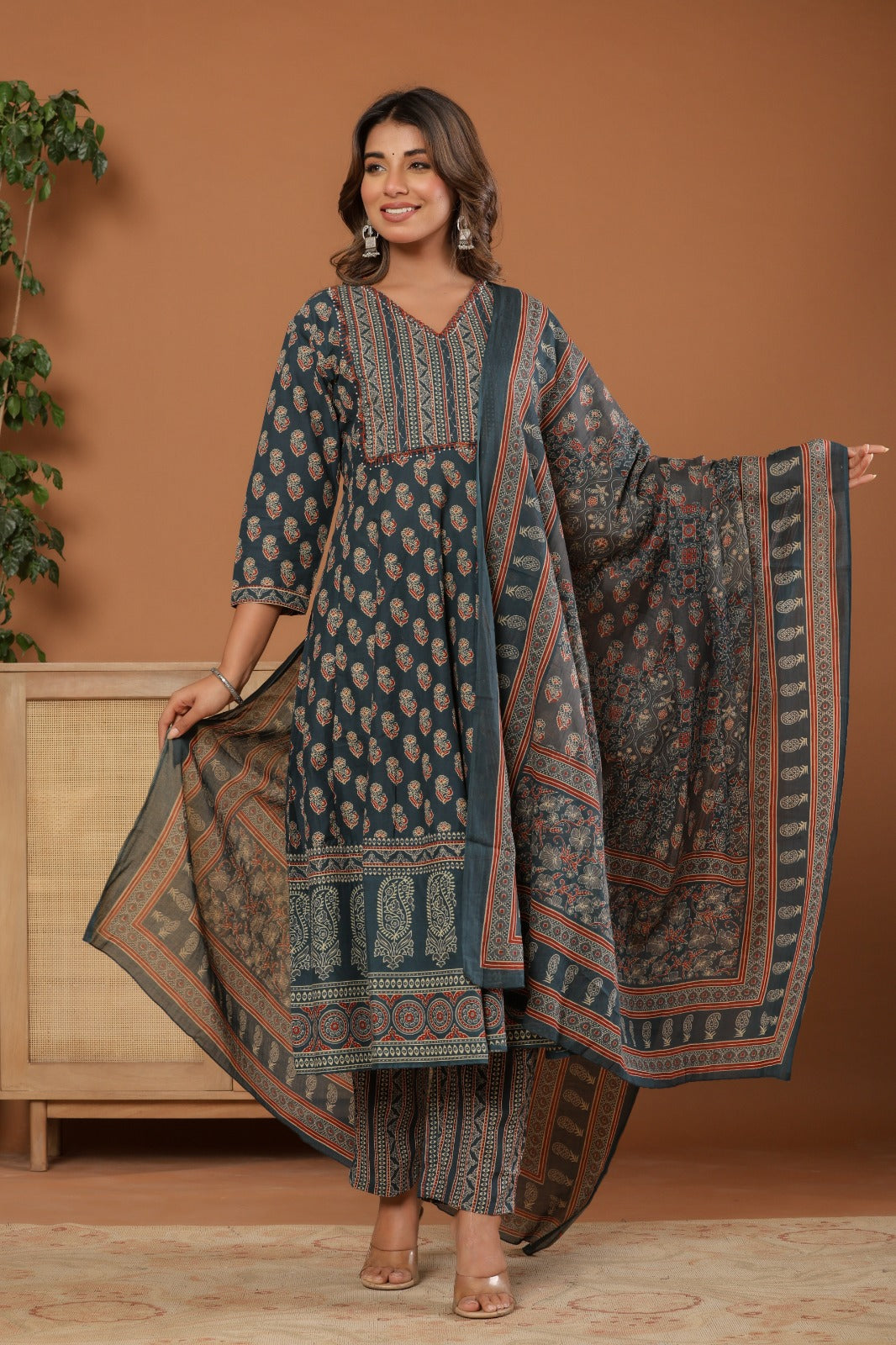 Elegant Pure Cotton Anarkali Dress Set with Dupatta & Pant Green