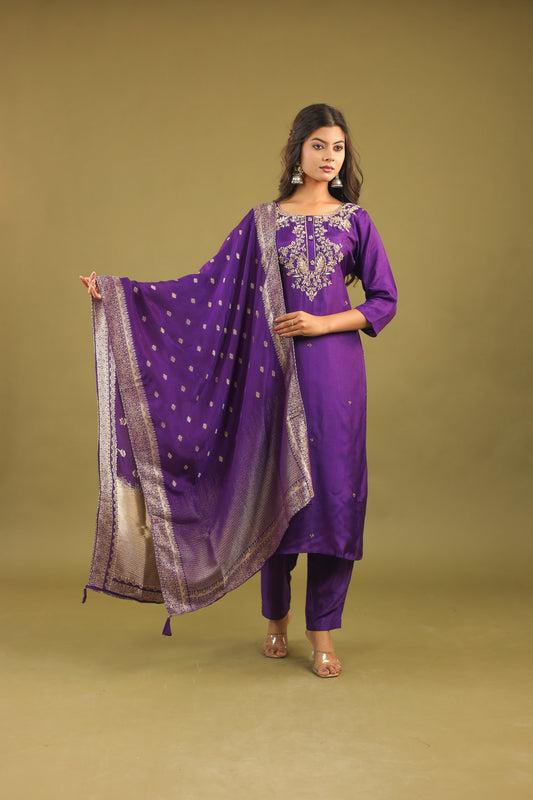 Regal Allure – Embroidered Dola Silk Suit Set for Women