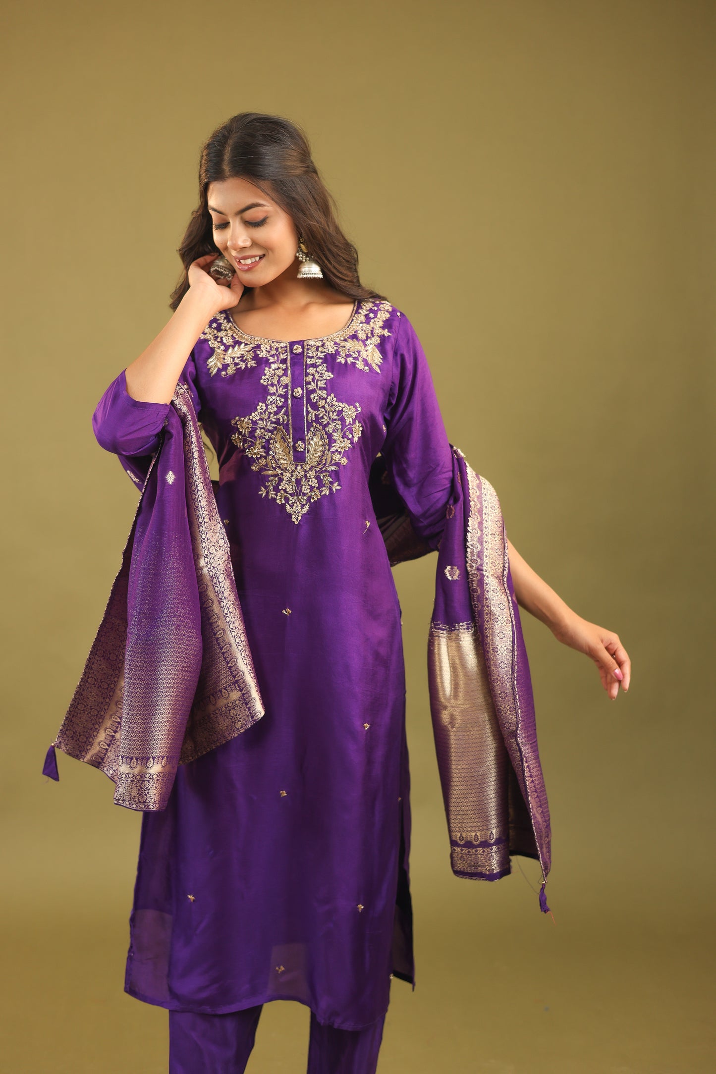 Regal Allure – Embroidered Dola Silk Suit Set for Women