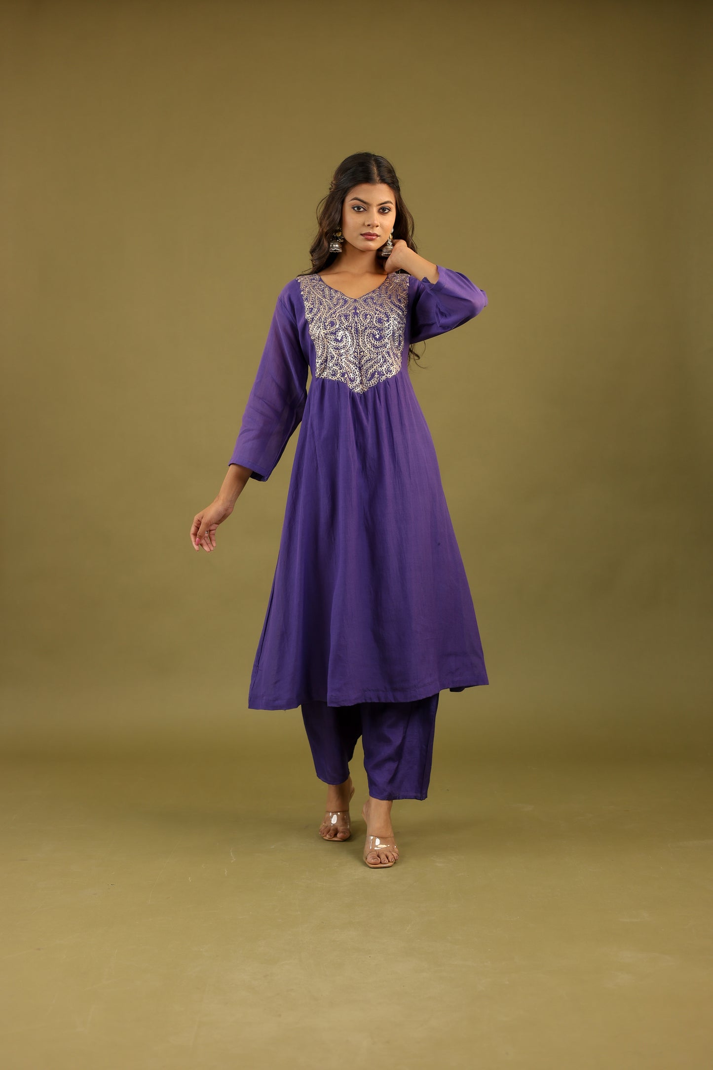 Elegance Bloomed – Hand Embroidered Mul Chanderi Suit Set for Women