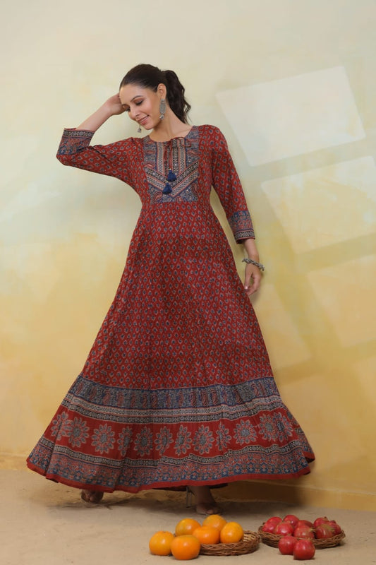 Elegant Full-Length Pure Cotton Anarkali Gown Red